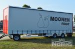 802422 traag verkeer aanhangwagen groenten en fruit