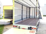 902001 opbouw vrachtwagens schuifzeil vloerrails en vloerankers