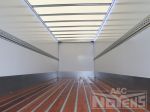 901993 LED strips laadvloer hardhouten vloerplanken met stalen verzinkte omega profielen