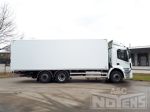 901993 gesloten opbouw staal sandwichpanelen onderschuiver laadlift distributietransport