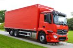 902168 CAISSE FERMEE AVEC HAYON CAMION MERCEDES