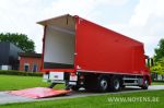 902168 GESLOTEN OPBOUW OP MERCEDES VRACHTWAGEN NOYENS