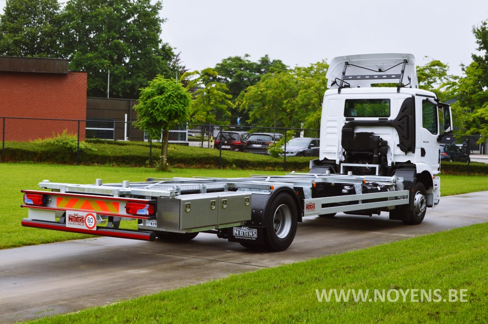 MAN vrachtwagen met bdf frame voor wissellaadbakken - A&C Noyens NV ...