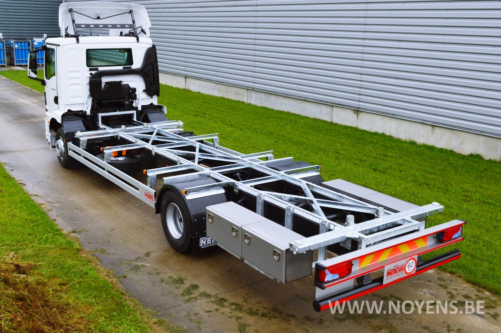 MAN vrachtwagen met bdf frame voor wissellaadbakken - A&C Noyens NV ...