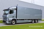 902196 GESLOTEN LAADBAK MET LAADLIFT EN SPOILERS ONDERAAN