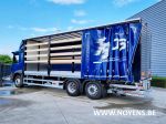 902213 laadbak met baches en laadlift onderschuiver